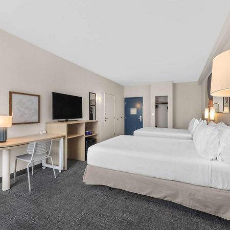 Spark By Hilton Bakersfield Central Экстерьер фото