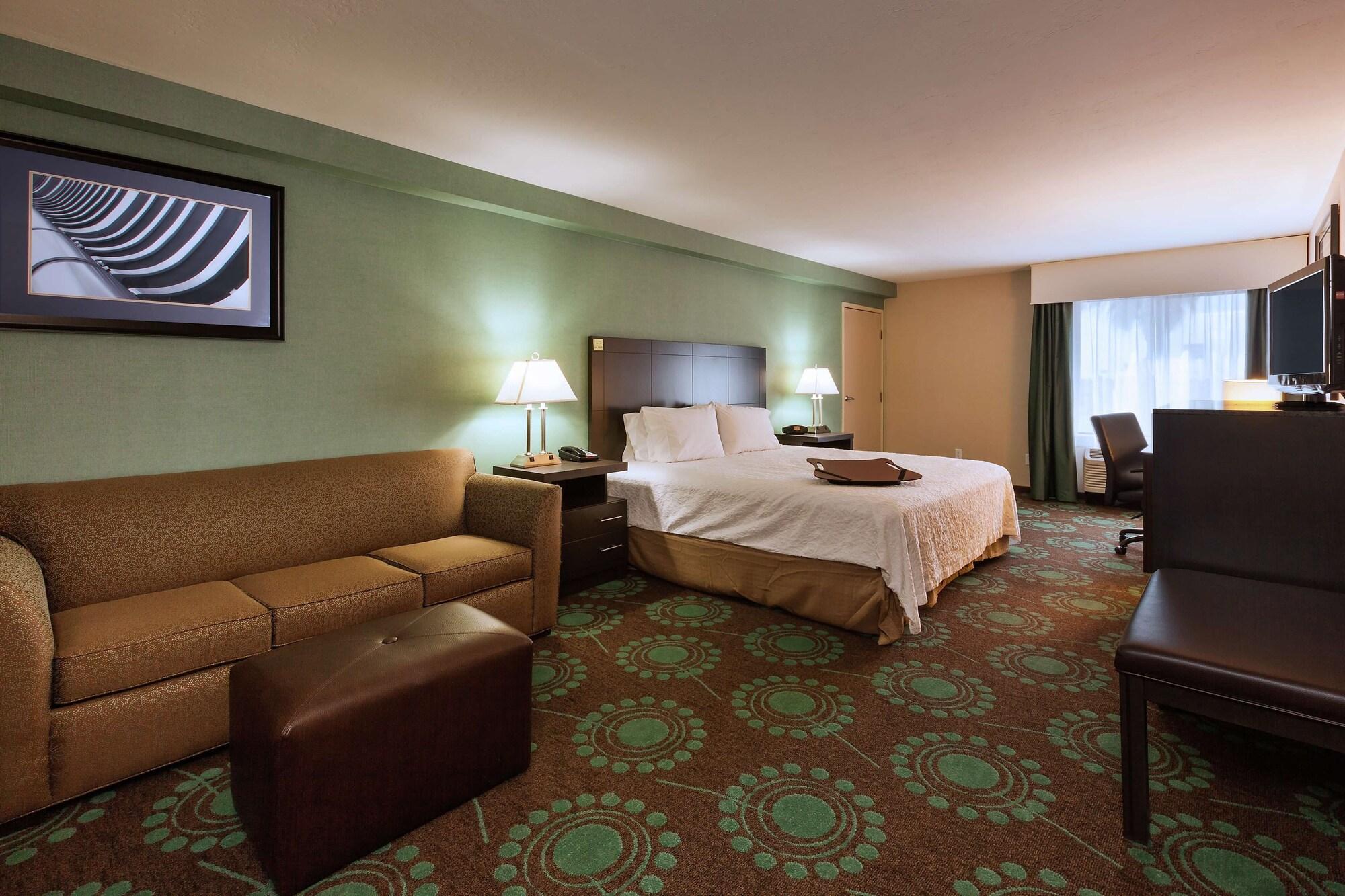Spark By Hilton Bakersfield Central Экстерьер фото