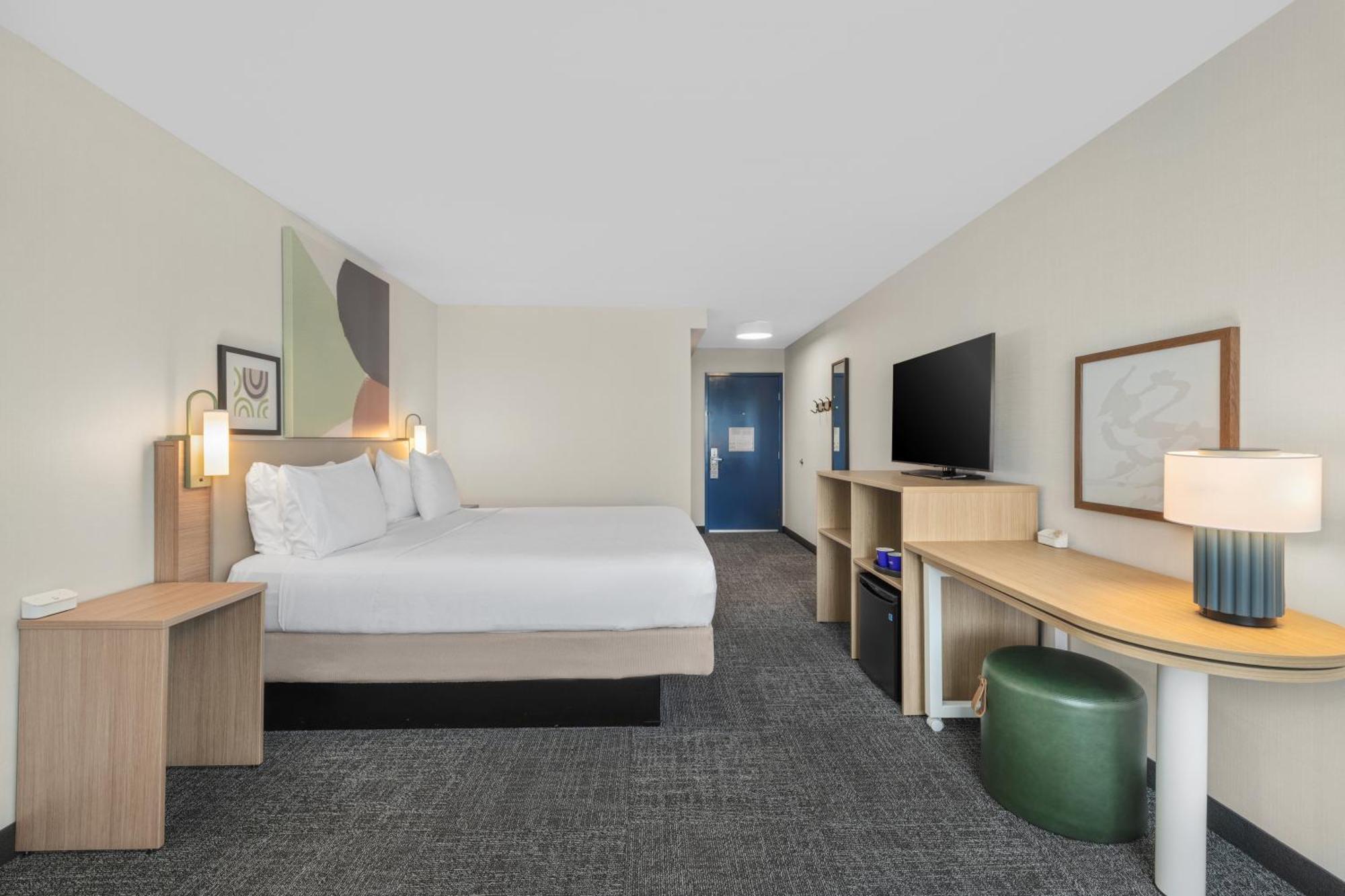 Spark By Hilton Bakersfield Central Номер фото